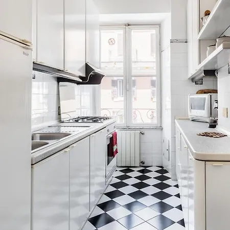Апартаменты Sunny Flat Near Borghese *